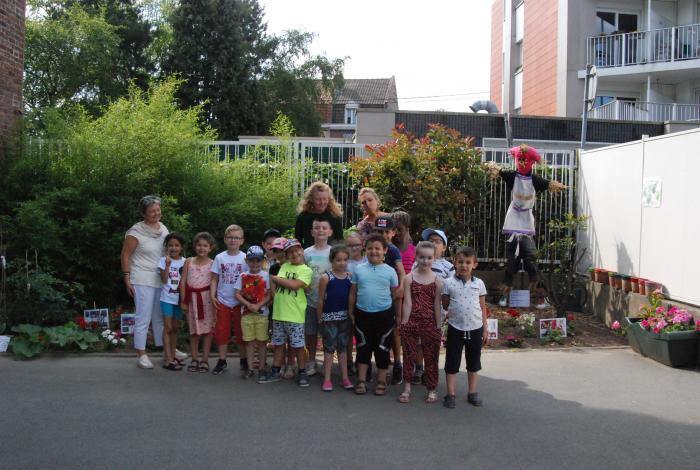 7 juin-remise de prix jardins potagers écoles (Givry Sébastien) (7).JPG