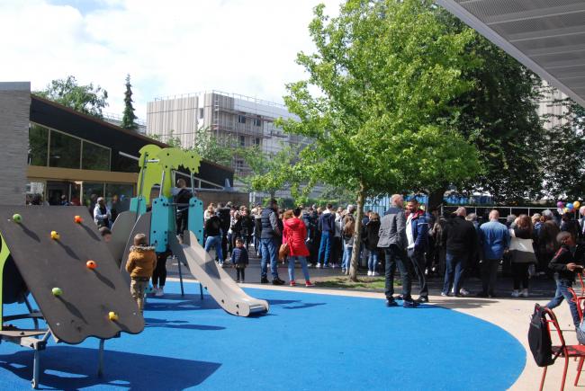 8 juin-fête école la fontaine (S Givry) (15).JPG