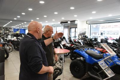 8 octobre - focus commerçant Kymco (Givry Sébastien) (102).JPG