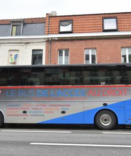 Bus accès au droit