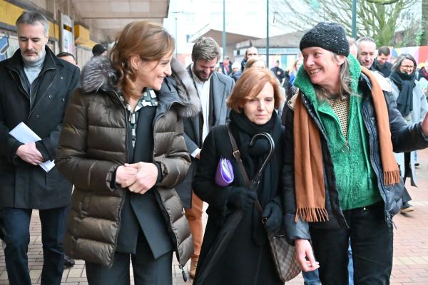 Visite d'une ministre à Loos