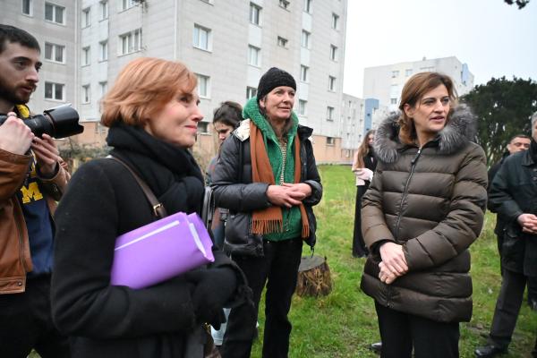 Visite d'une ministre à Loos
