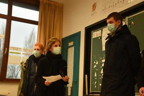 Présentation des écrans numériques interactifs à l'école Sand Daudet