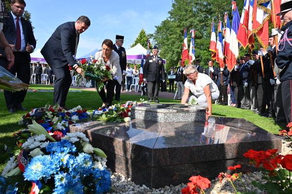 Le 80ème anniversaire du train de Loos