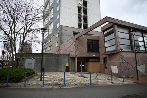 Déconstruction de l'Antenne Mairie des Oliveaux