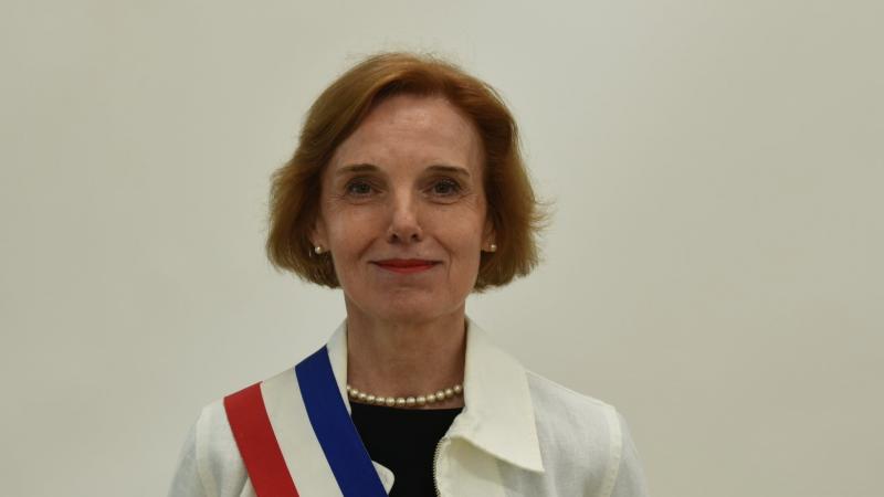 Madame le Maire